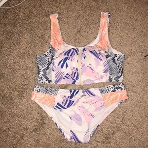 Bathing suit set BRAND NEW W TAG